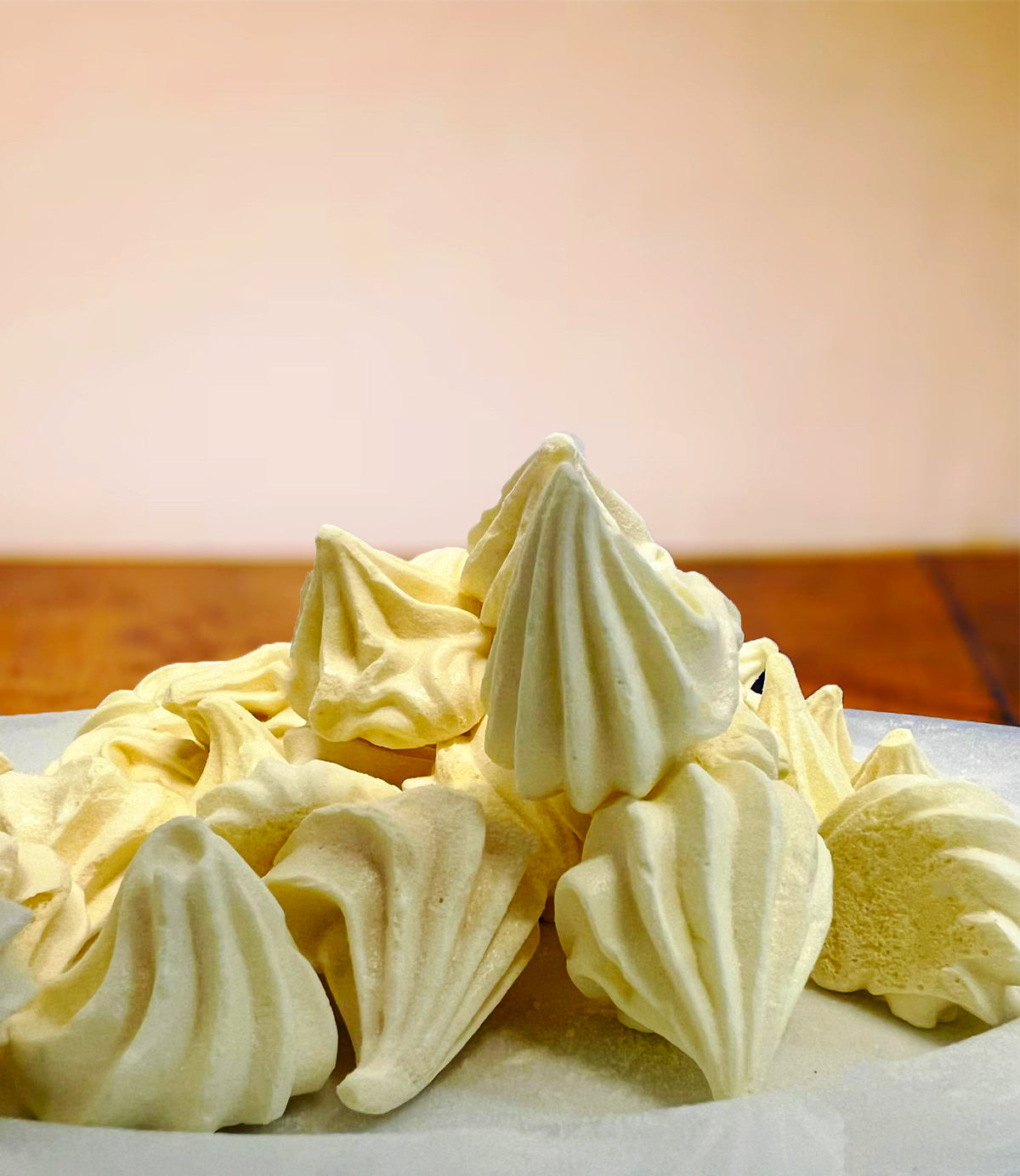 MERENGUE MINI VAINILLA CON CHISPAS DE CHOCOLATE (44 g)